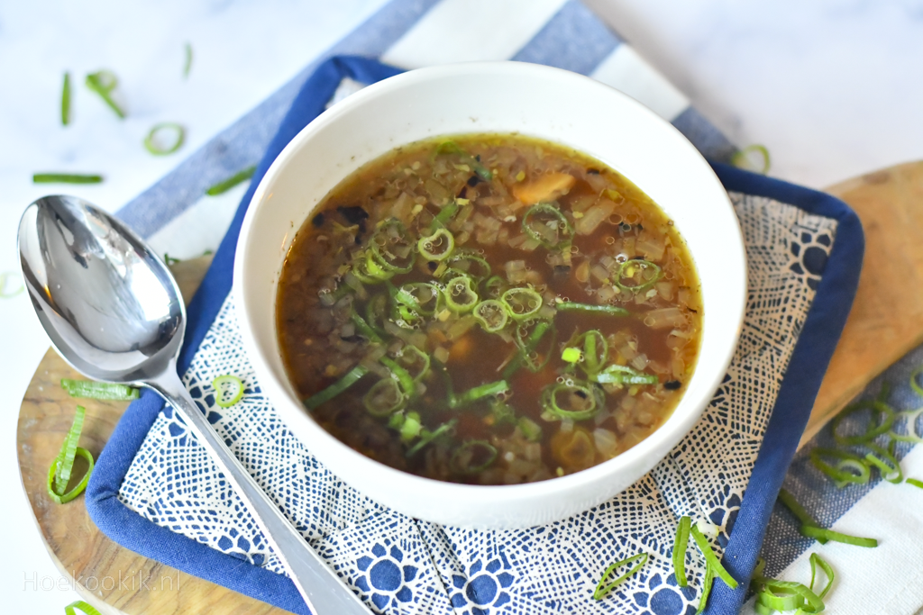 Heldere champignon-tofu soep 3